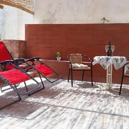Apartment Studio Garden - Studio With Terrace