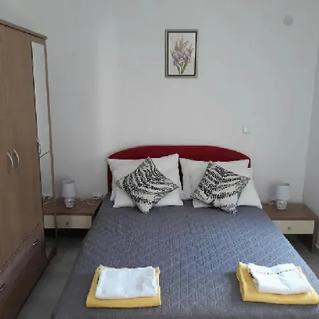 Studio Garden - Studio With Terrace *